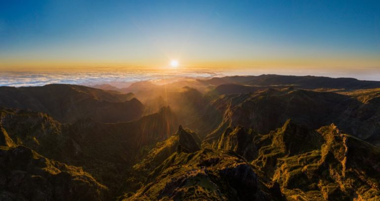 Guided tours of Madeira - Santana and the east